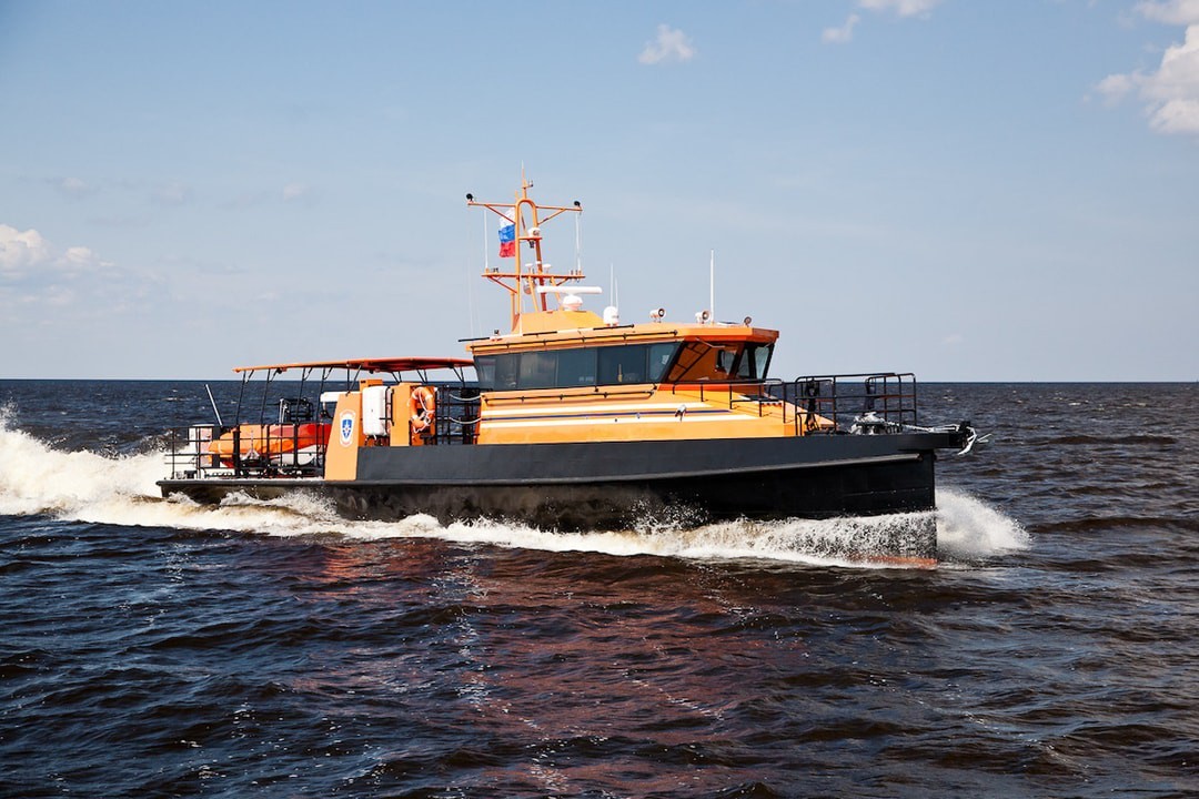 UMK-20V Class Russian Multipurpose Search and Rescue Vessel (B)